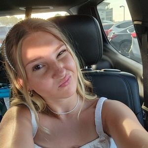 Meet your Posher, Bri